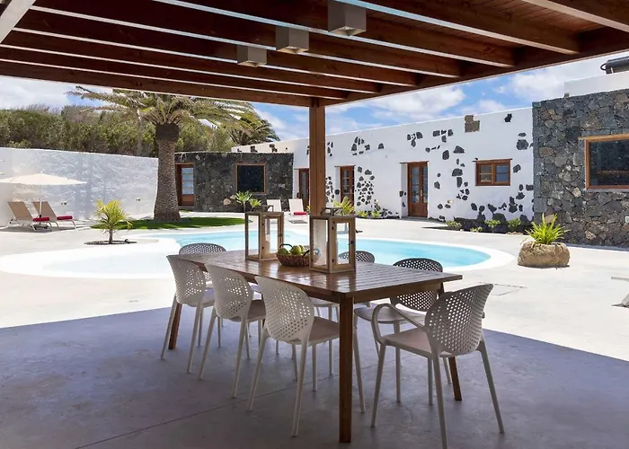 La Casa Del Medianero アパート