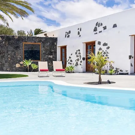 La Casa Del Medianero Apartment *