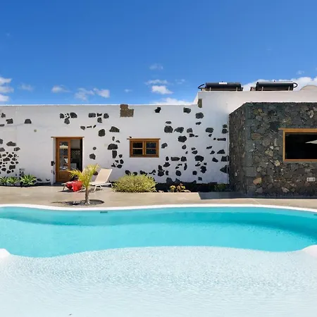 La Casa Del Medianero Apartment Mácher