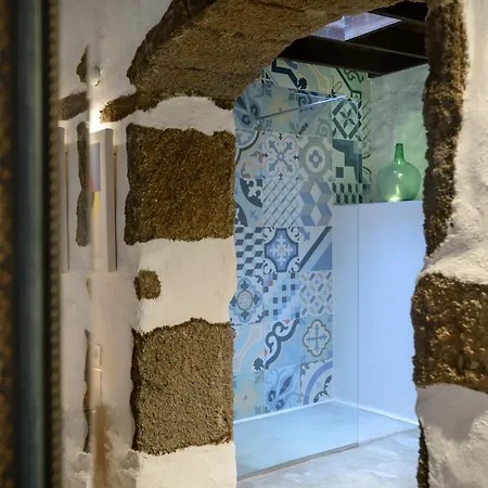 La Casa Del Medianero