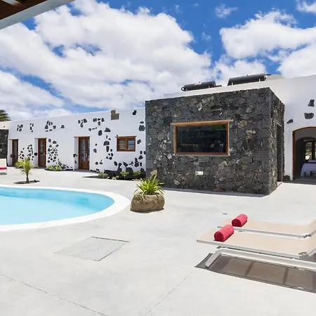 La Casa Del Medianero Mácher