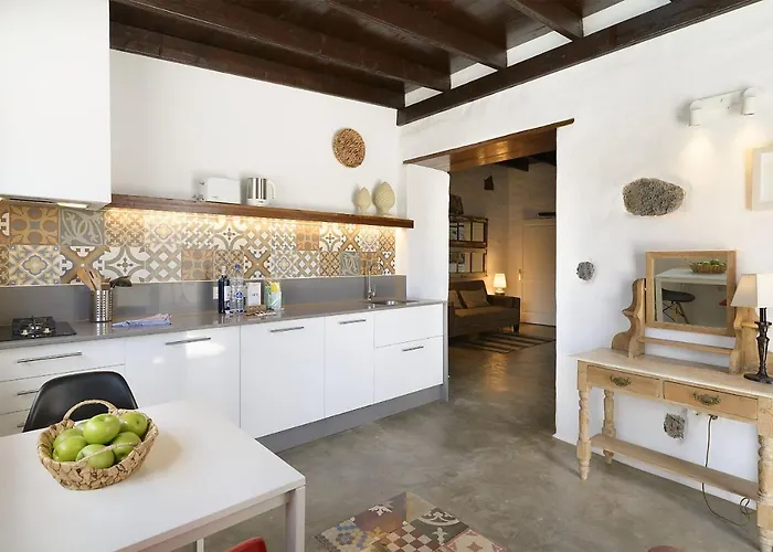 La Casa Del Medianero * Mácher