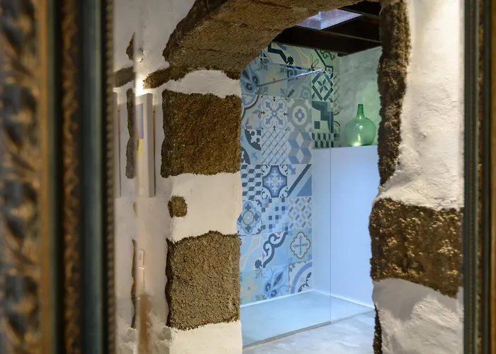 La Casa Del Medianero